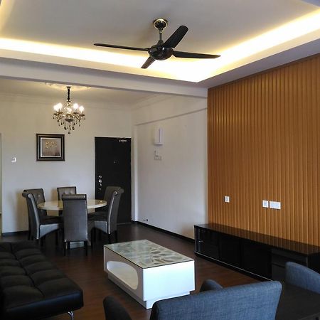 Midcity Service Suite Malakka Dış mekan fotoğraf